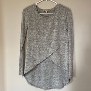 Gray long sleeve top